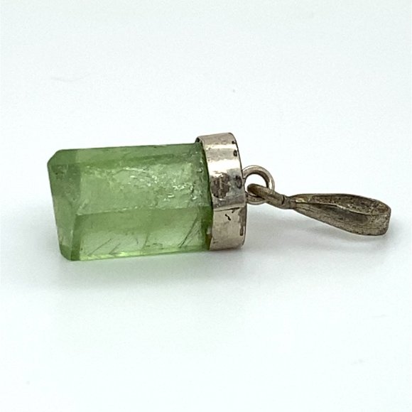 Peridot Crystal 12.05ct Solid 925 Sterling Silver Pendant - Picture 4 of 6